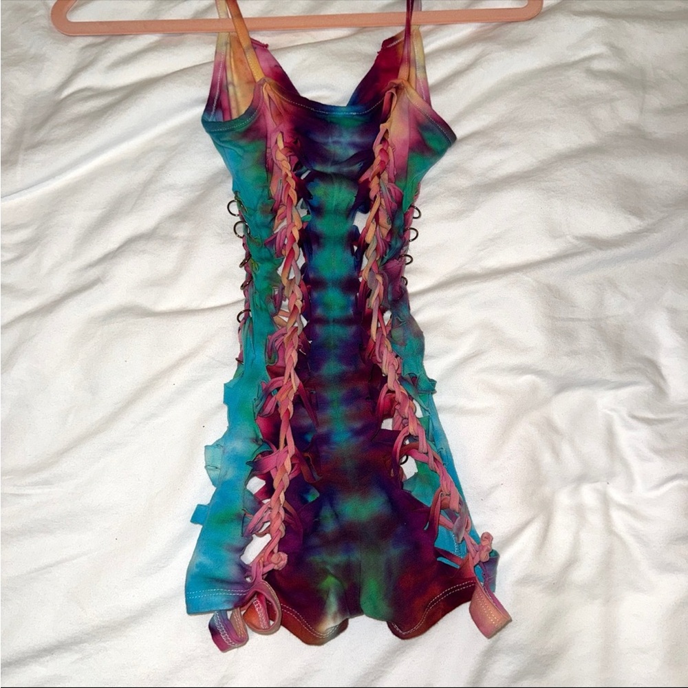 Tie Dye Slit Weave Romper - Picture 2 of 5